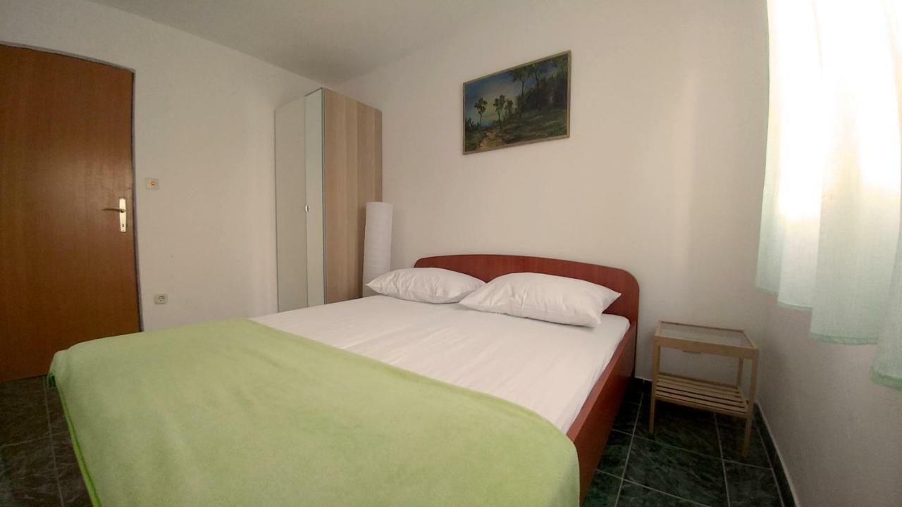 Apartmani Kastelan Barbat na Rabu Exterior foto